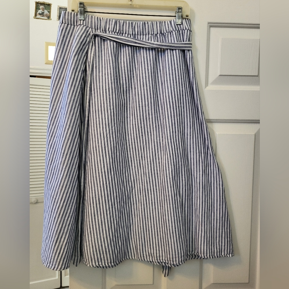Talbots Blue and White Striped A-Line Skirt Sz Large Petite